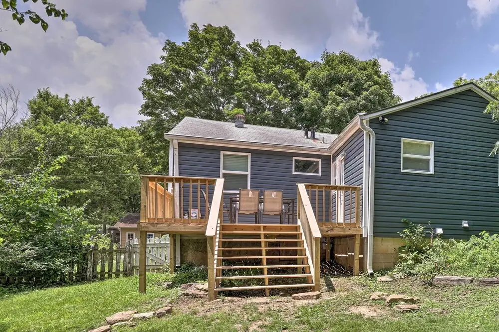 Updated Fayetteville Home < 2 Miles to Uark!