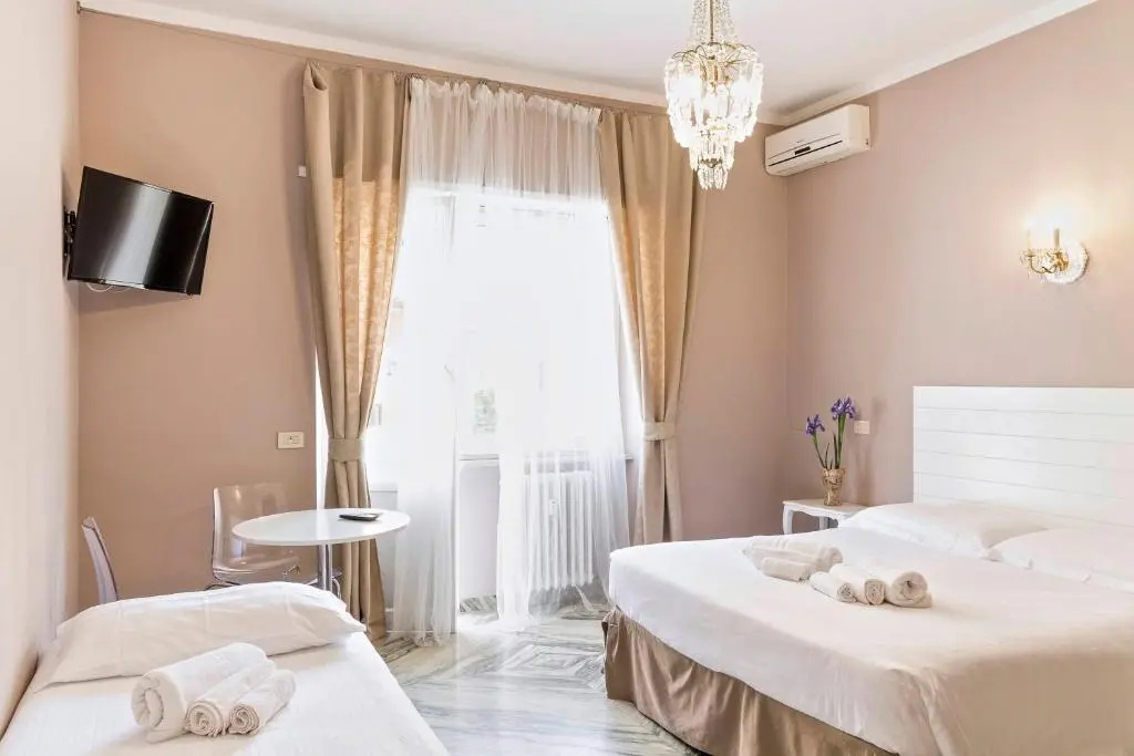 Triple room with balcony