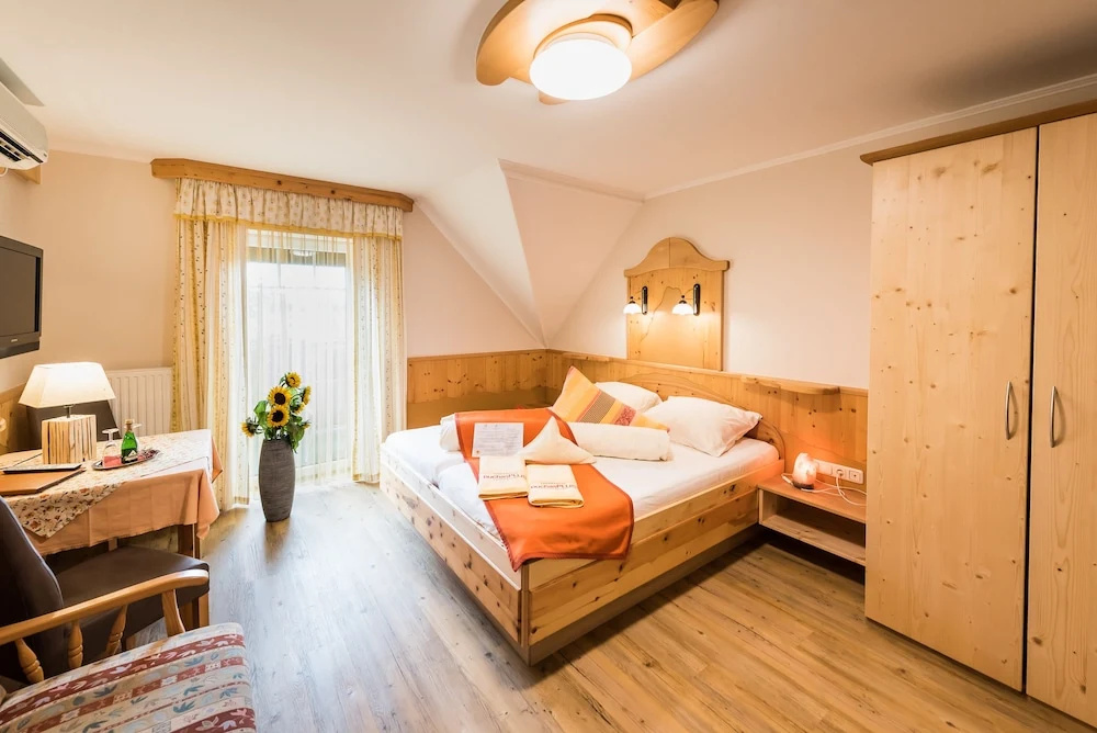 Thermenhof PuchasPLUS Loipersdorf - Chambres