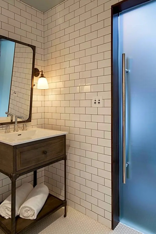 Moxy Santa Barbara - Chambres