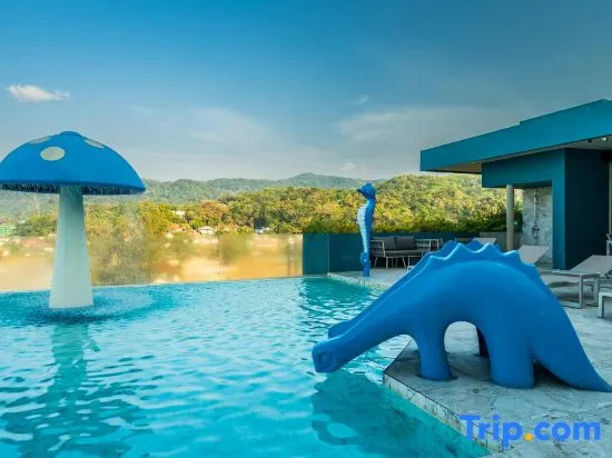 Oceana Resort sea view studio - pool & gym