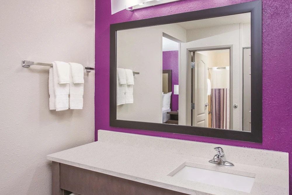 La Quinta Inn & Suites by Wyndham Effingham - Chambres