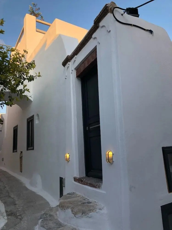 The Luna Suites