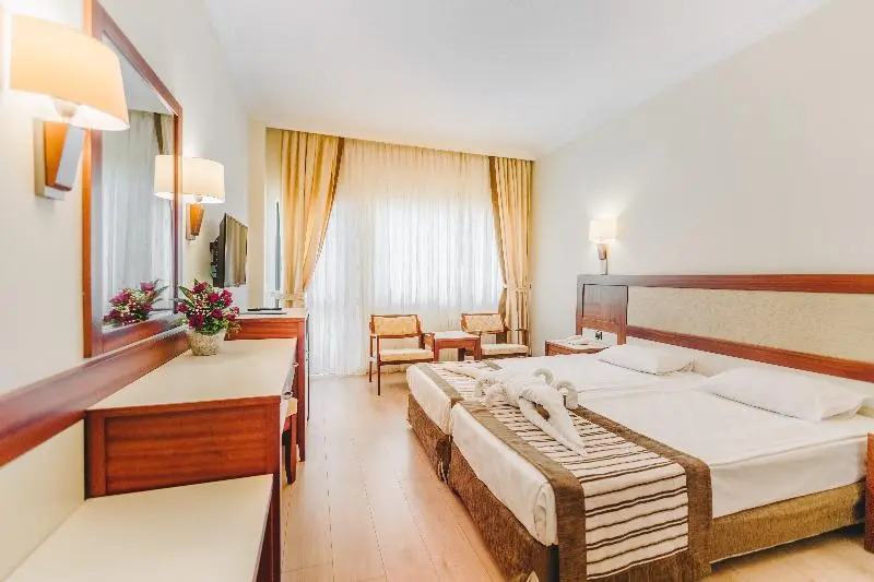 Двухместный номер Standard с видом на окрестности 2 отдельные кровати в Sural Hotel - All Inclusive