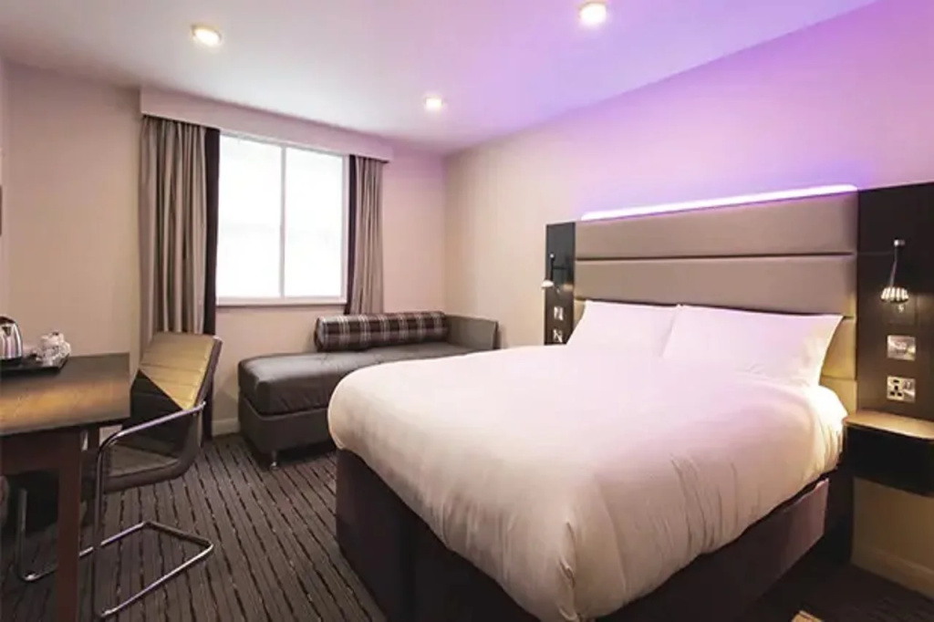 Premier Inn London Hayes North - Général
