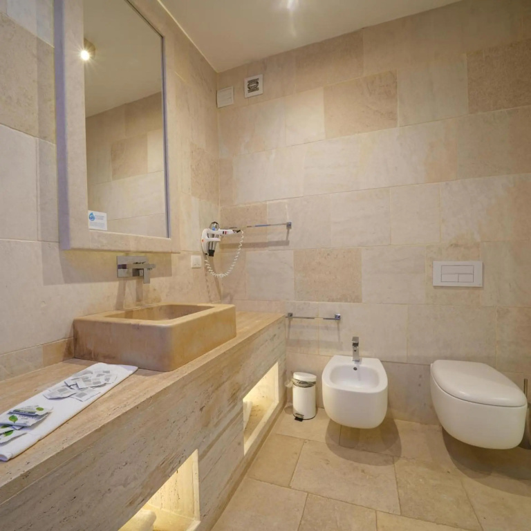 Hotel photo 38