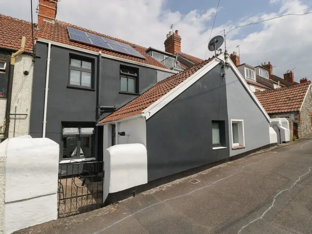 7 Severn Terrace
