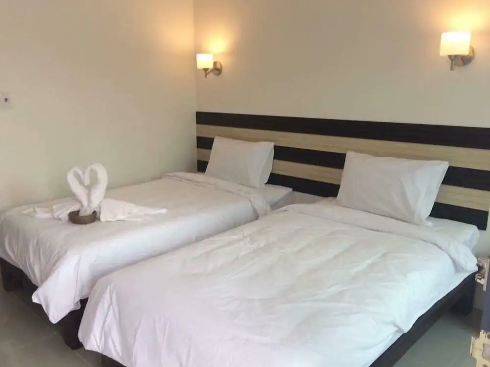 Deluxe Double Cottage with balcony (twin beds)