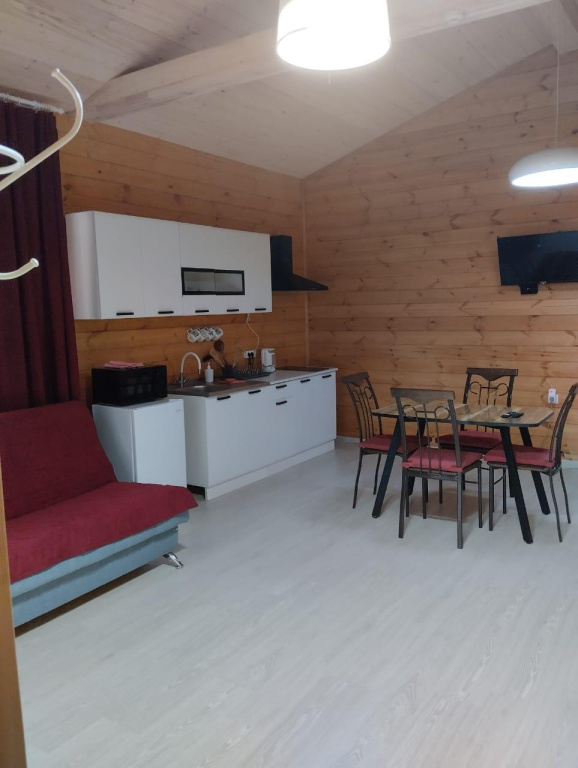 Standard Cottage