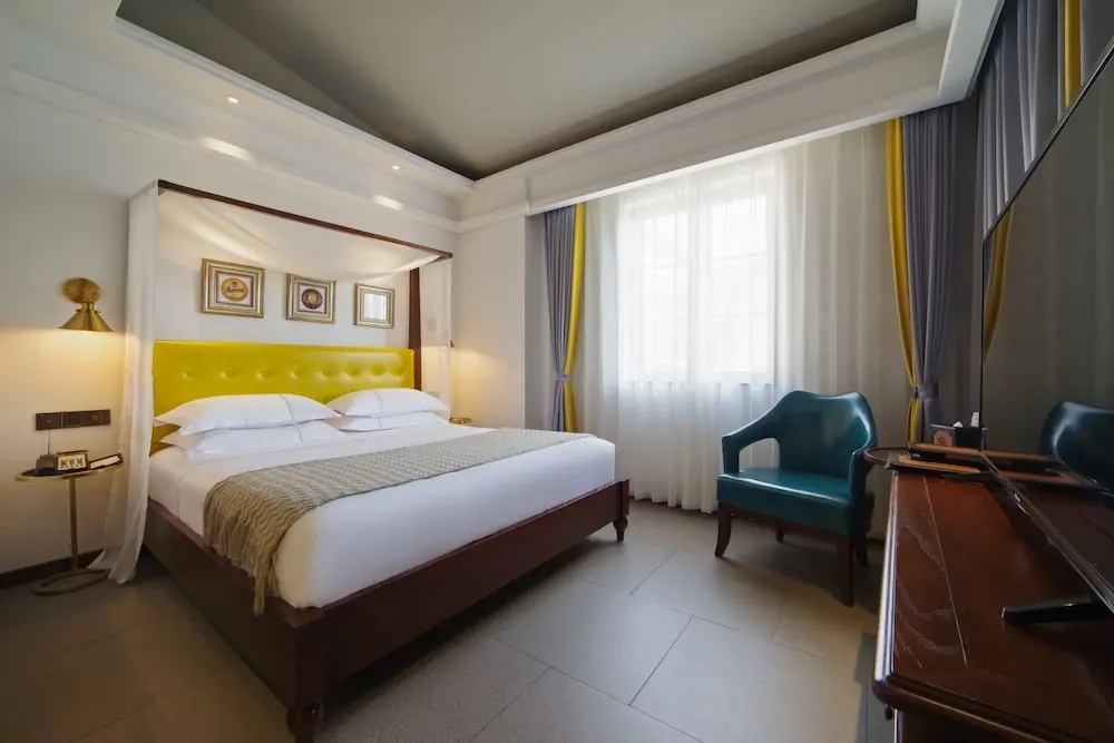 Bedroom