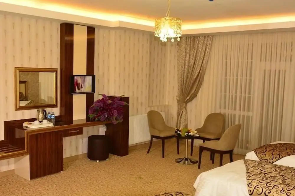 Standard Triple room with balcony