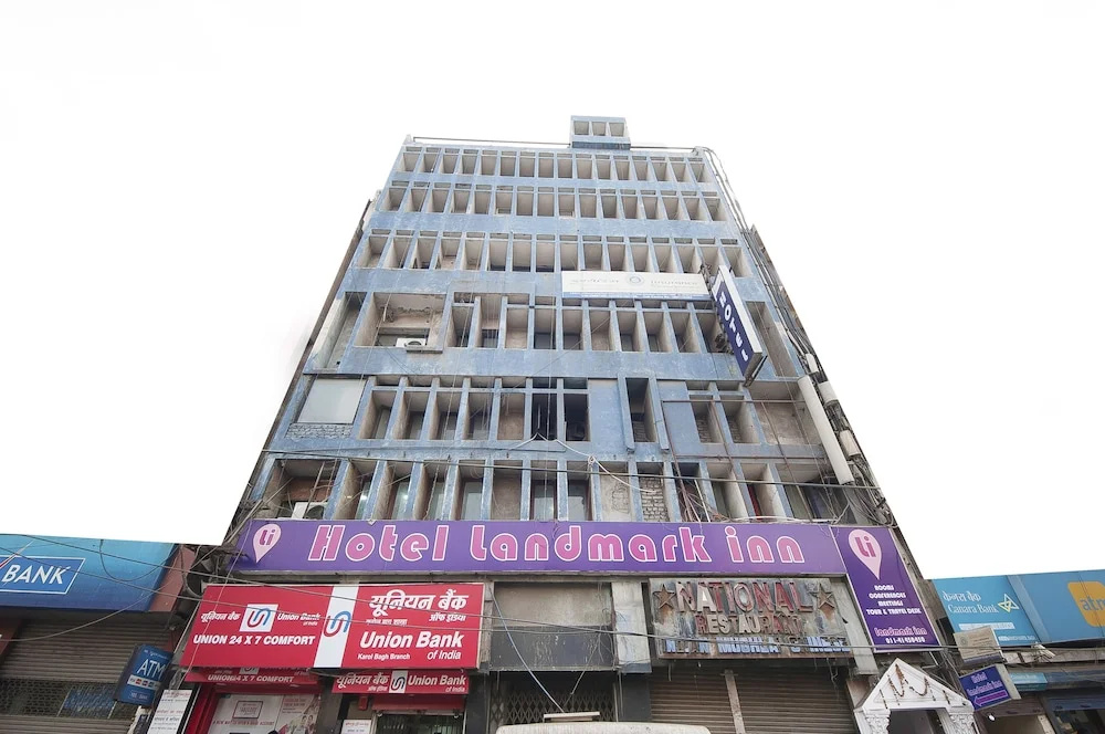Hotel Landmark Inn