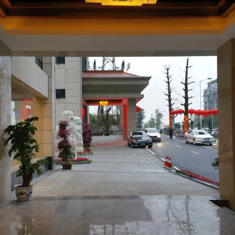 Luzhou Fengzeyuan Hotel