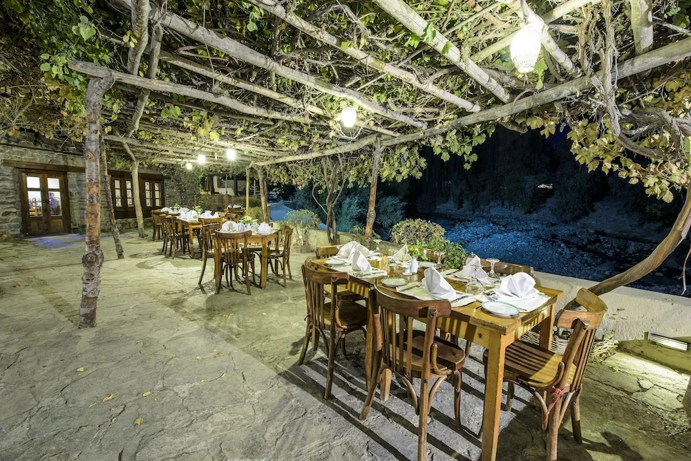 Serena Shigar Fort - Général