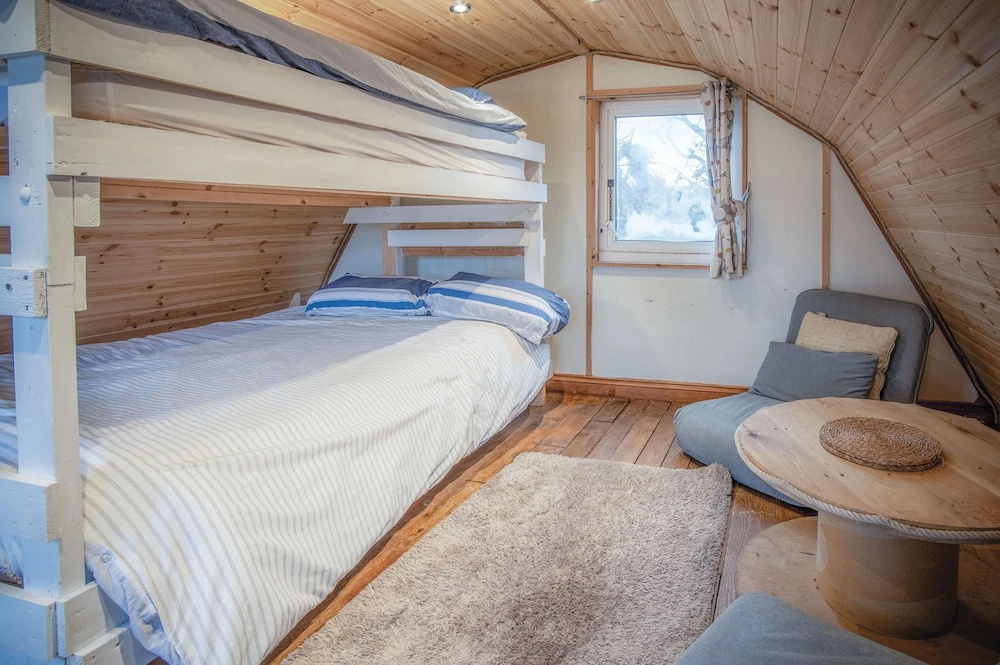 The Pod - 1 Bedroom - Freshwest Beach Retreat — фото 1