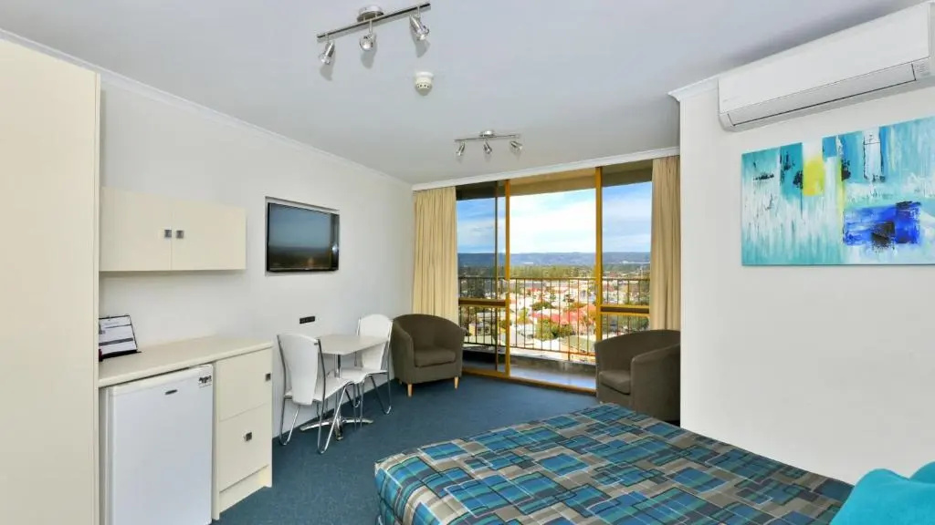 Standard Double room with balcony (full double bed)