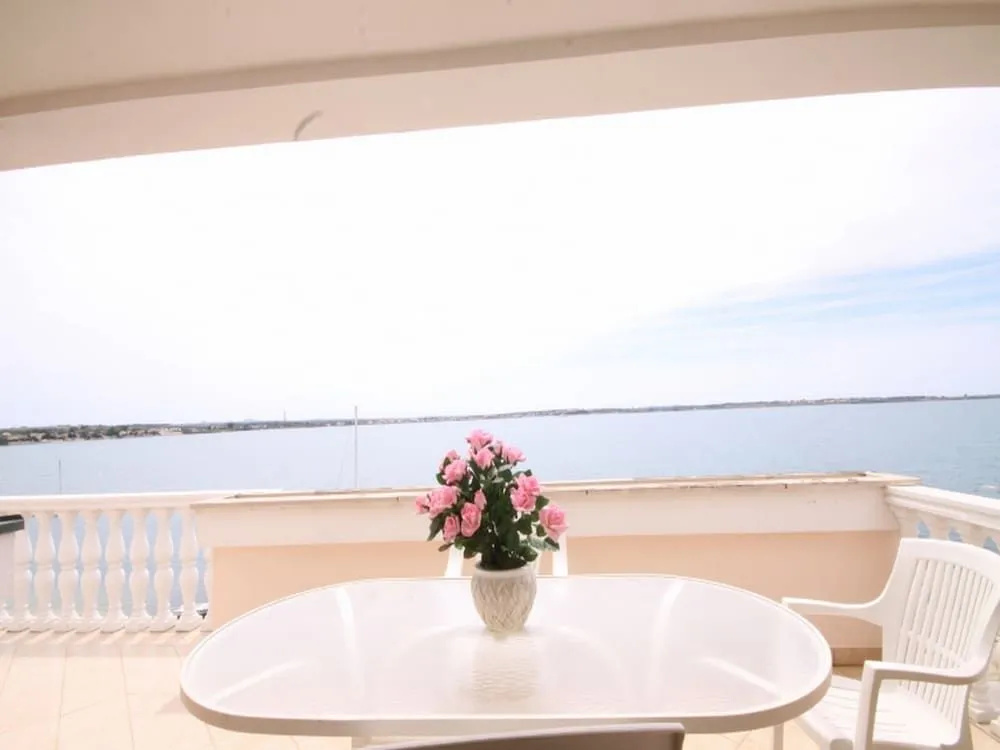 Apartments Melissa