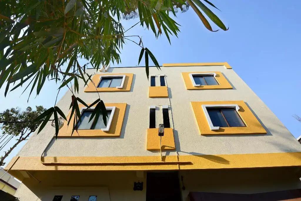 Banu Residency By OYO Rooms
