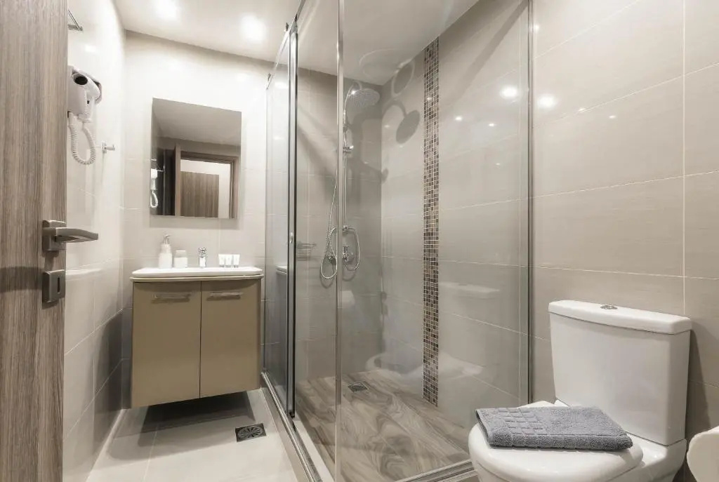 2 Bedrooms Deluxe Apartment