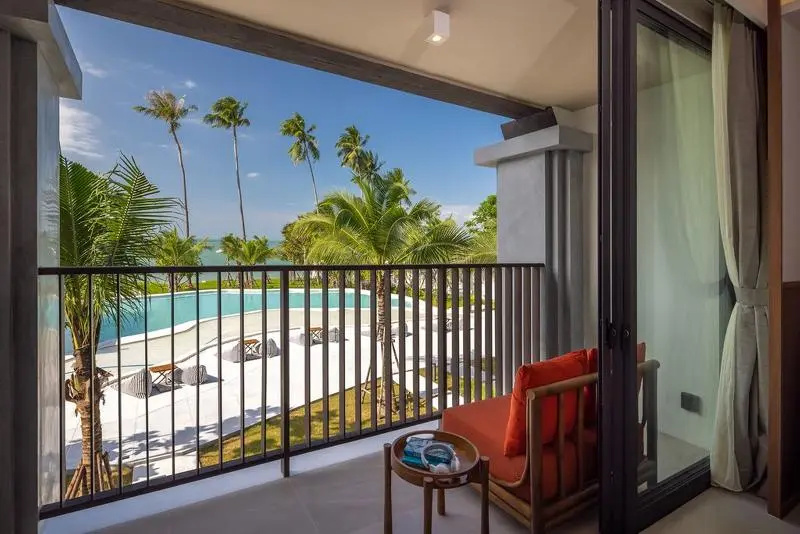 Deluxe Double room with balcony and with sea view (full double bed)
