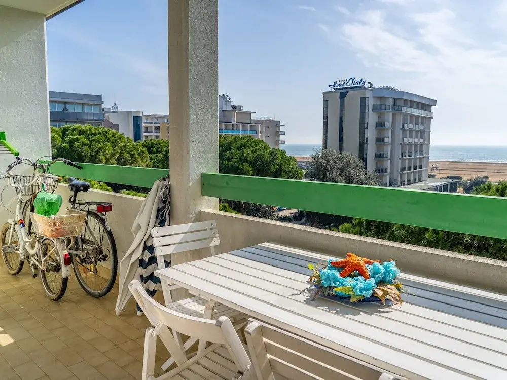 Apartment in Bibione Near Tennis Court