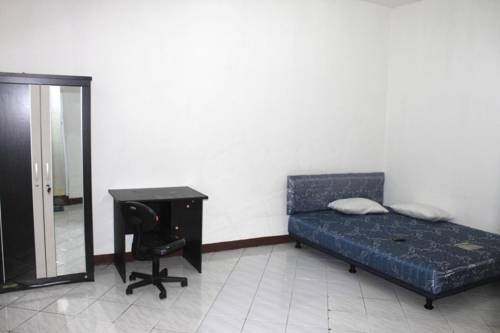 Elvia Guesthouse