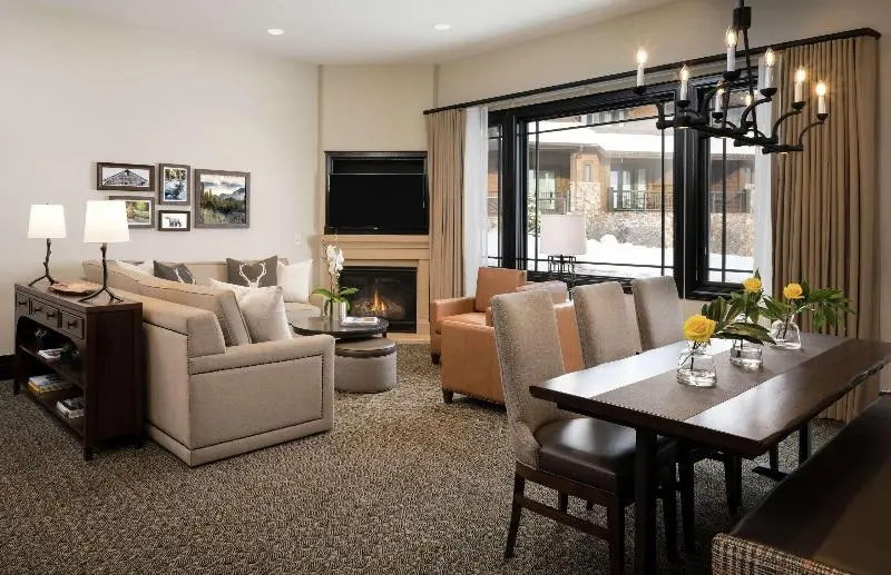 Waldorf Astoria Park City - Chambres