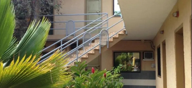 Aparta Hotel Bruno