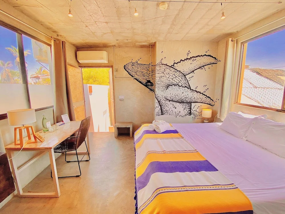 Standard Double room with sea view (full double bed)