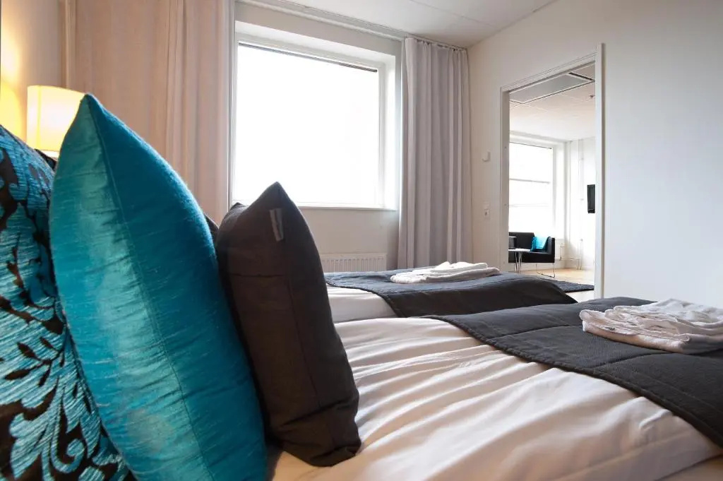 Sky Hotel Apartments Tornet - Chambres