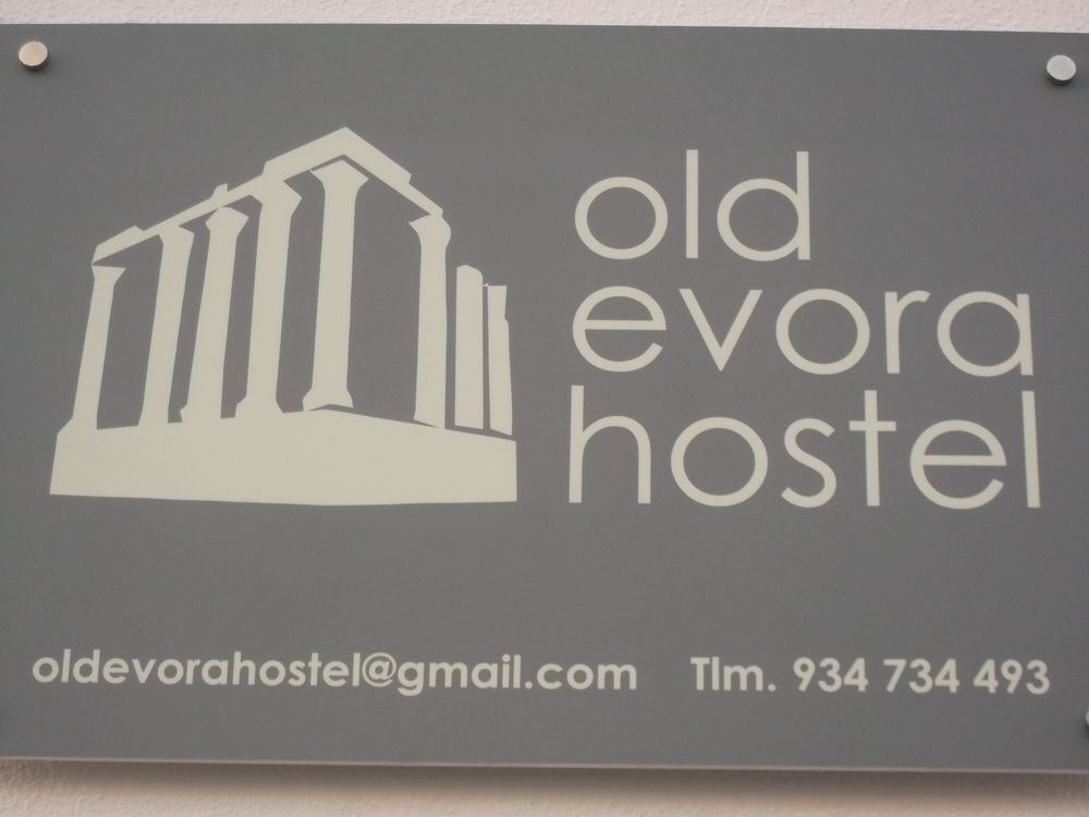 Old Evora Hostel by null