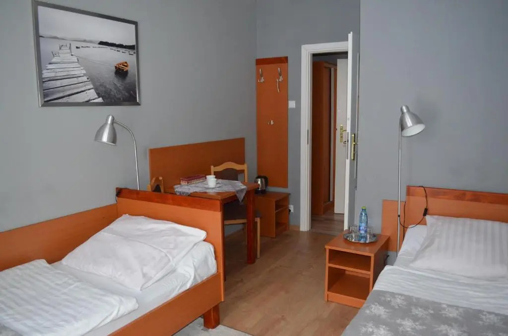 Deluxe Double room with balcony (full double bed)