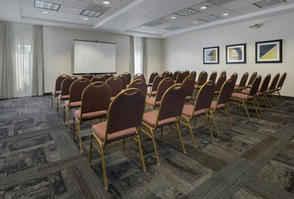 Hampton Inn Boston - Logan Airport - Général