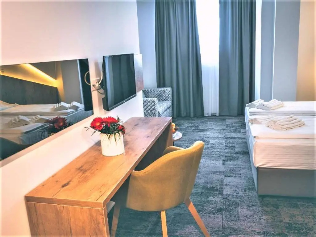 Hotel photo 2