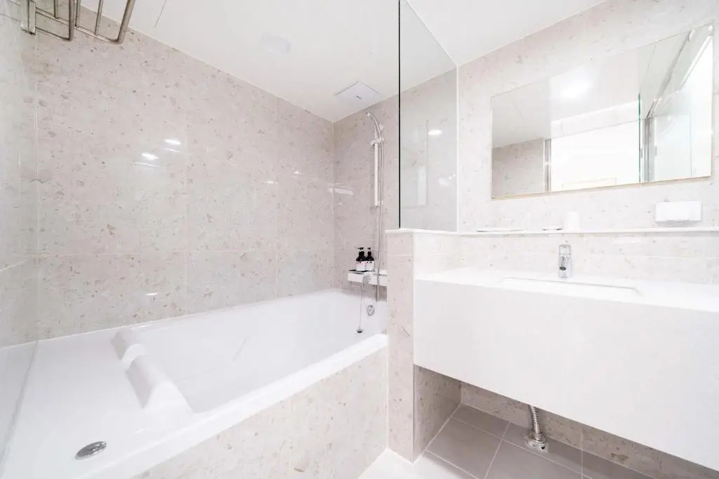 Superior Double room (full double bed)