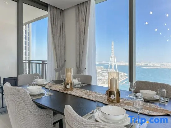 Spacious Modern 3BR apartment in Dubai Marina, Sea View, Dubai Eye View, next to Bluewater Island