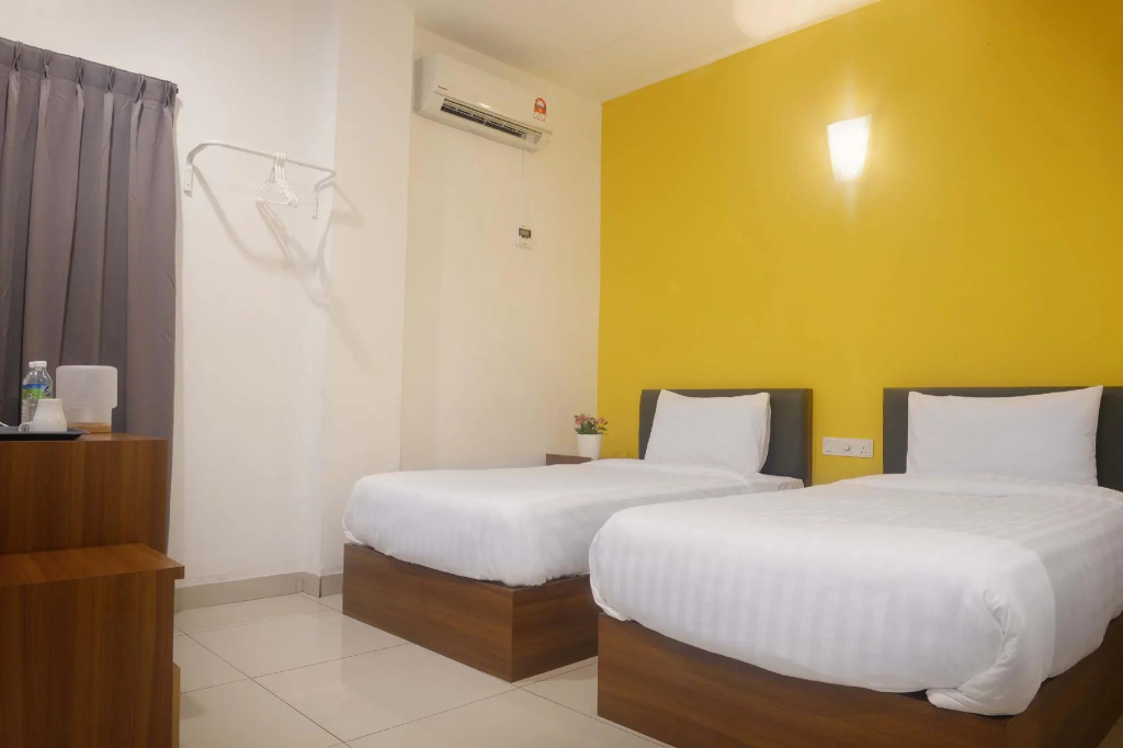 Deluxe Double room (twin beds)