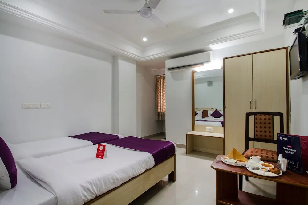 OYO Flagship 983 Hotel Surya Residency - Chambres
