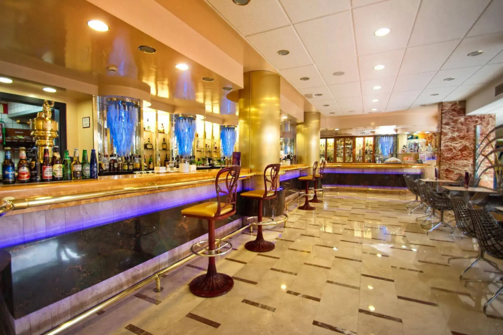 Hotel photo 32