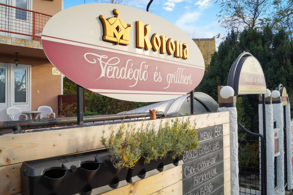 Korona Hotel Panzio - Général