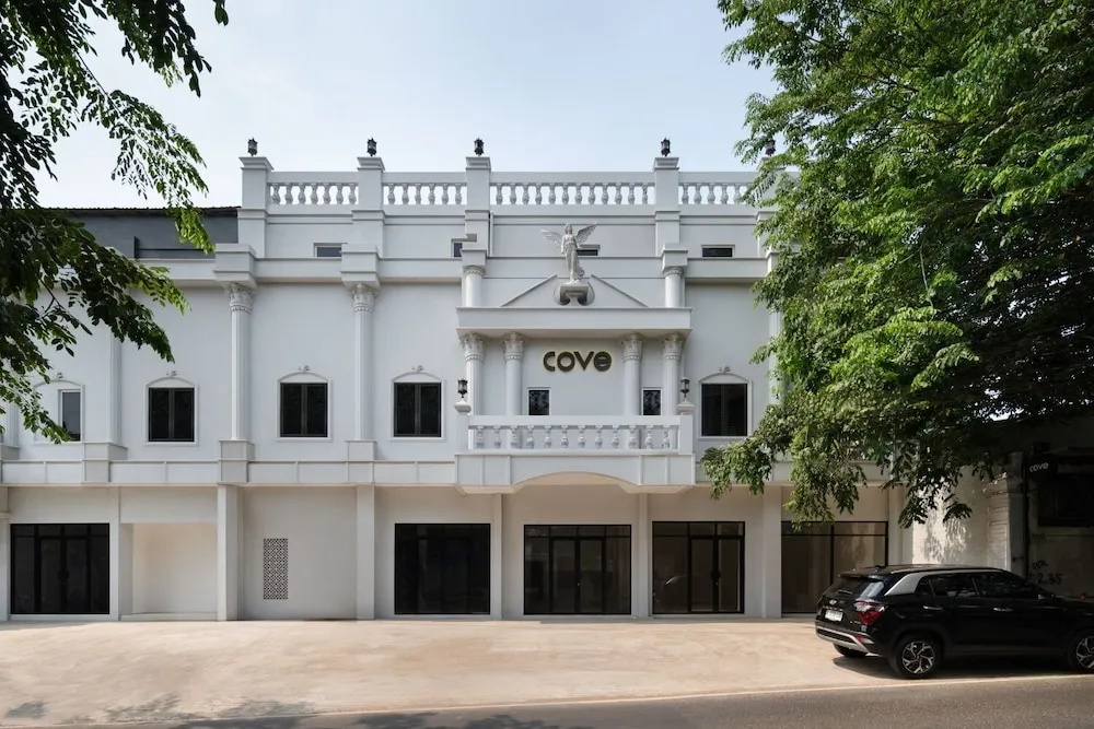 Cove Veranda