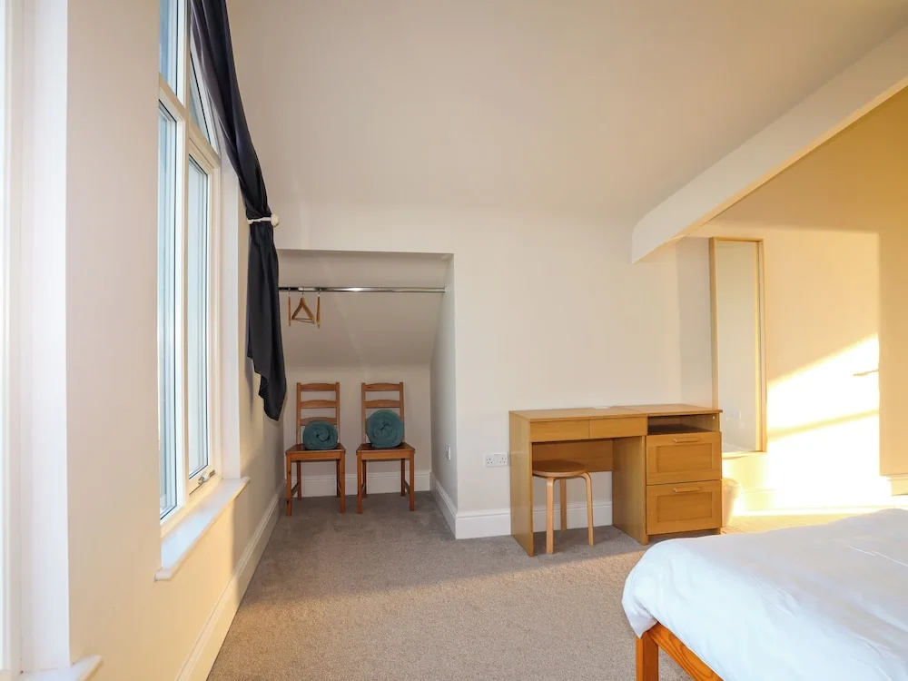 Plas Gwylan — 5