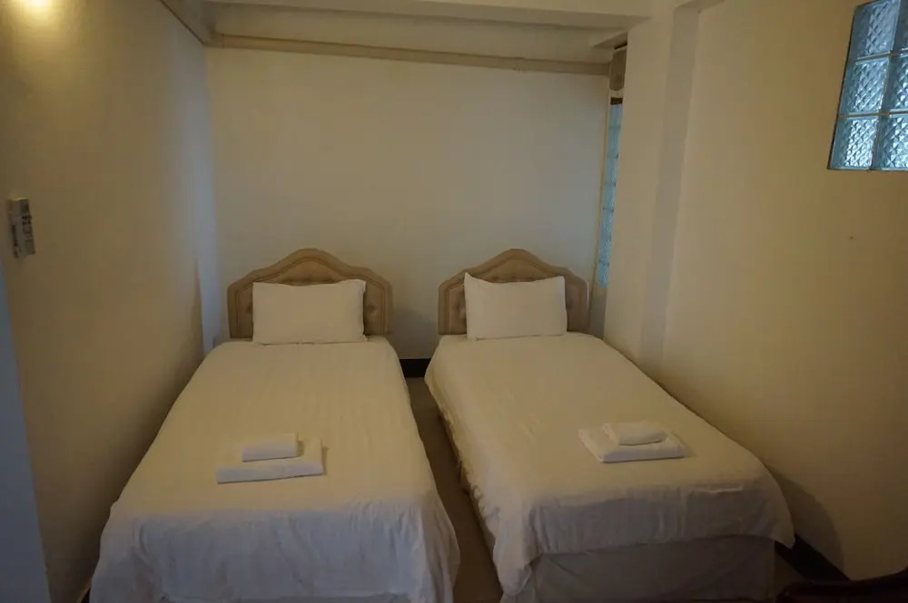 Standard Double room (twin beds)