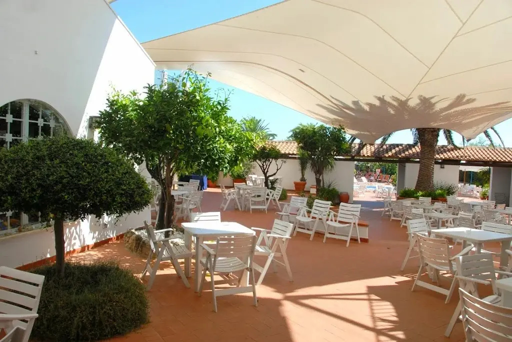 Hotel photo 12