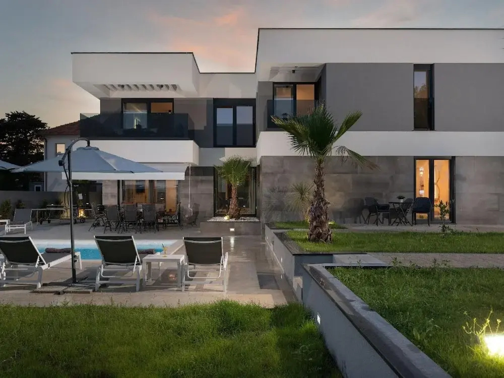 Villa Nina in Croatia Near the Adriatic Coast
