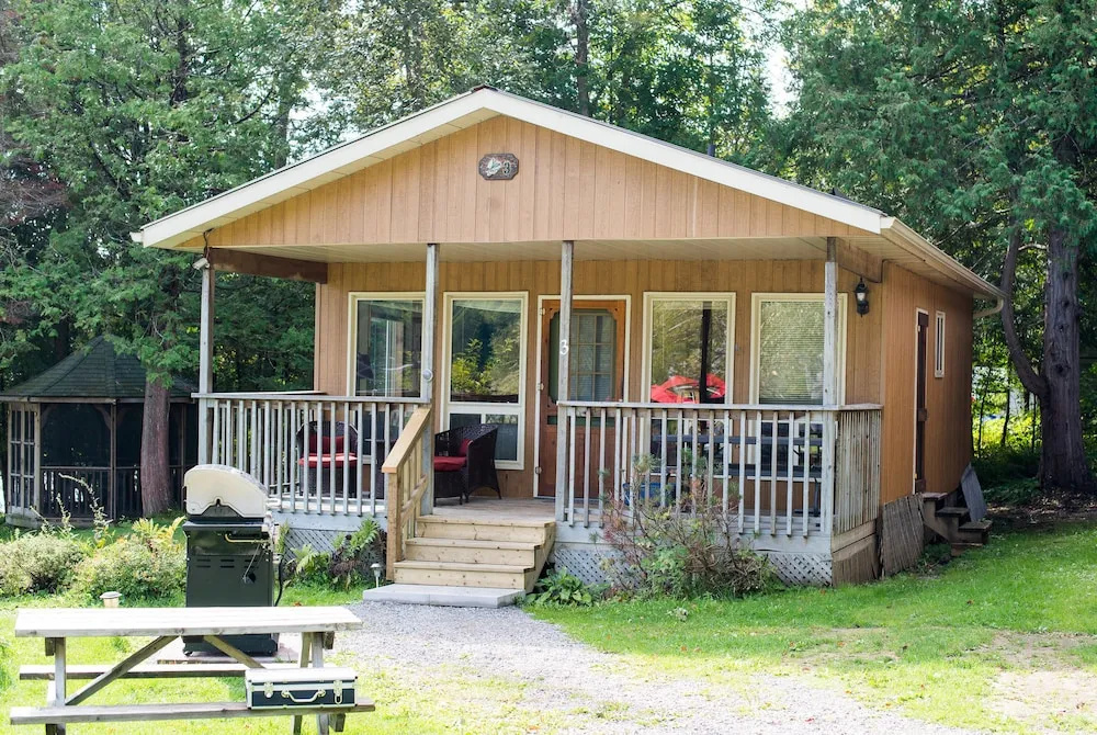 2 Bedrooms Cottage with balcony and with lake view