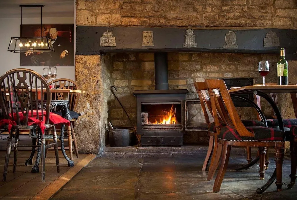 The Churchill Arms - Général
