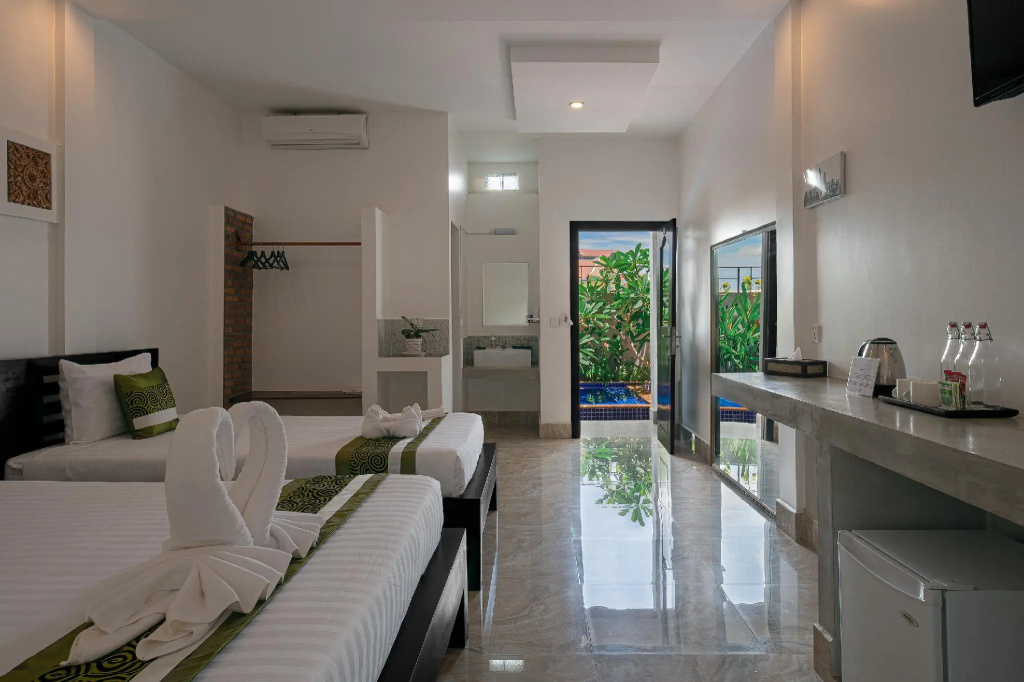 Standard Family room