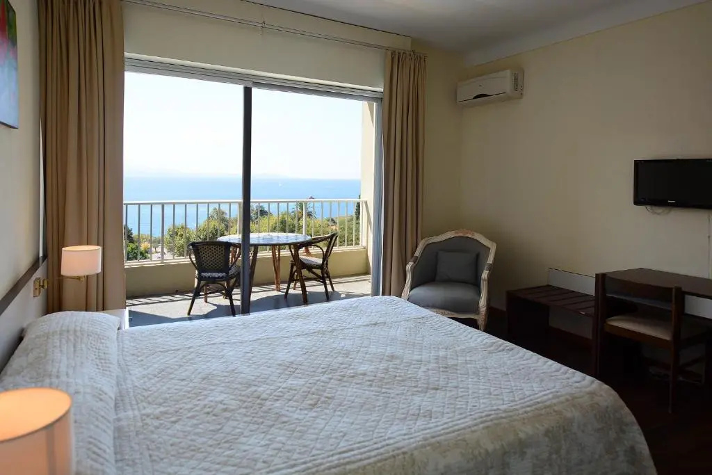 Standard Double room with sea view (full double bed)