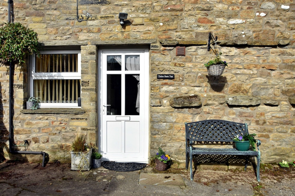 Cottage in Hawes Near Yorkshire Dales Trails